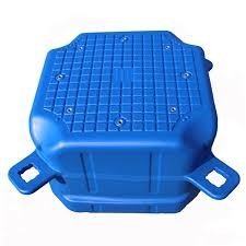 LLDPE MDPEのHDPEの回転成形プロダクト、浮遊ドックのプラスチック ポンツーン