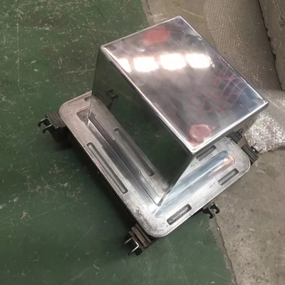 ODM OEM PUの泡が付いているアルミニウムRotomoldedより涼しい型LLDPEの回転鋳造物