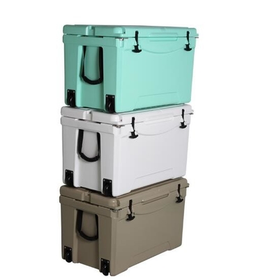 75LはRotomoldedのより涼しい箱、PUの絶縁材が付いている絶縁された冷蔵庫を動かした
