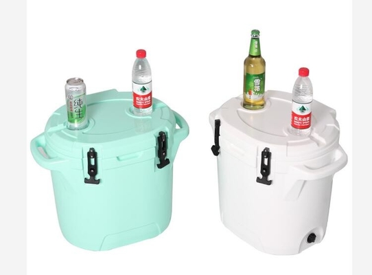 25L Rotomoldedの氷のクーラー、屋外のキャンプの円形のより涼しい箱